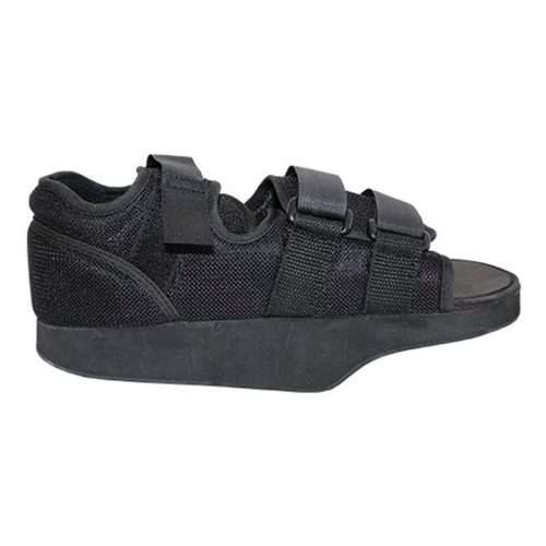 Zapato postquirúrgico con puntera abierta y suela rebajada en antepié