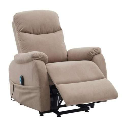 Sillón Tívoli en posición sentada con reposapiés elevado