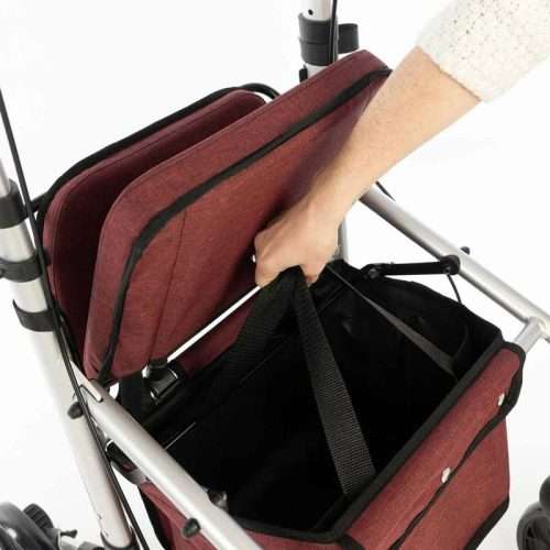 Detalle de la bolsa interior del andador rollator Lett Go para transporte de objetos