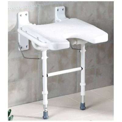 Asiento de ducha abatible en U fijado a pared con patas regulables y superficie antideslizante