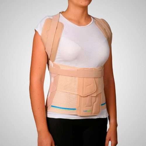 Vista frontal del corsé Taylor-Knight con ajuste mediante velcro