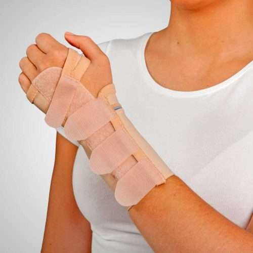 Muñequera elástica beige con férula maleable para estabilización de muñeca