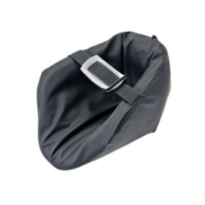 Talonera antiescaras Triplecare con correa de velcro y funda protectora
