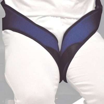 Cinturón pélvico para prevenir el deslizamiento hacia delante en silla