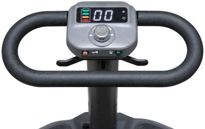 Detalle del manillar y pantalla LCD del scooter Playcare E02