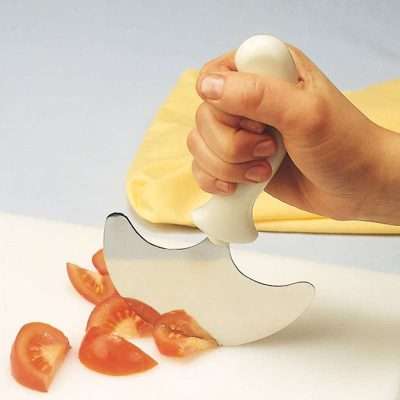 Cuchillo mecedora diseñado para cortar con menor esfuerzo con mango anatómico ergonómico
