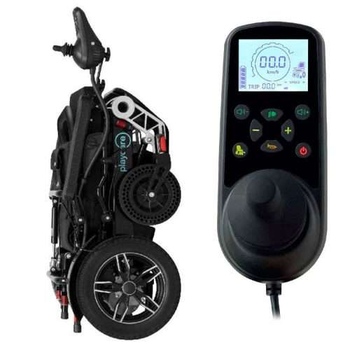 Silla de ruedas eléctrica Playcare E01 en posición plegada con controlador