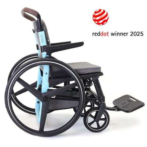 Vista lateral de la silla de ruedas autopropulsable KMINA PRO con diseño premiado