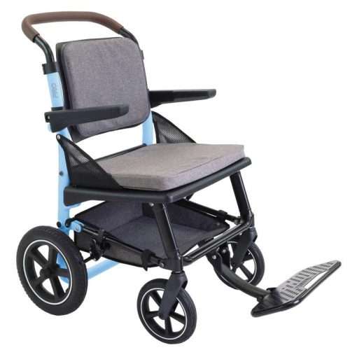 Silla de ruedas de tránsito KMINA PRO azul compacta y plegable