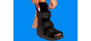 Bota walker ortopédica para inmovilización