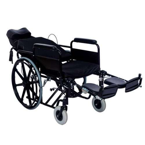 Silla de Ruedas Reclinable 2241 con respaldo reclinado y reposapiés elevados