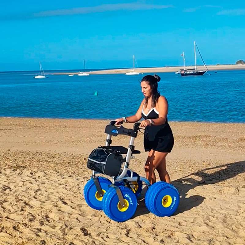 Andador para playa Beach XL en uso sobre arena