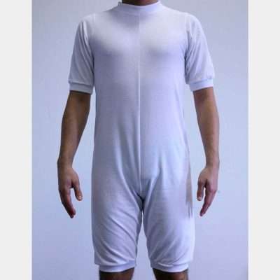 Pijama antipañal corto Ugari con cremallera en espalda y piernas